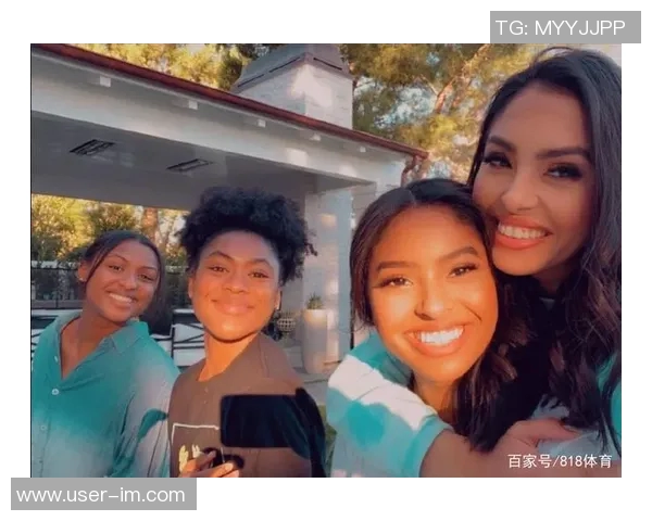 三女儿九岁生日快乐瓦妮莎在INS表达满满爱意与祝福 三女儿九岁生日快乐瓦妮莎在INS表达满满爱意与祝福